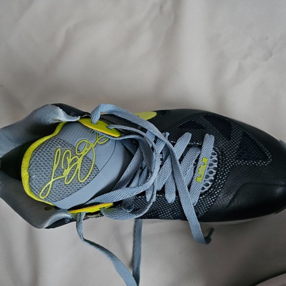 NIKE Lebron 9 Low "Obsidian/Cyber" Basketball Shoe Sneakers Size US 8 - Picture 13 of 16